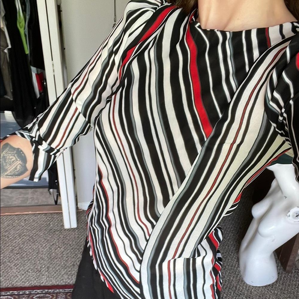 Asymmetrical Black and White 3/4 Sleeve Blouse